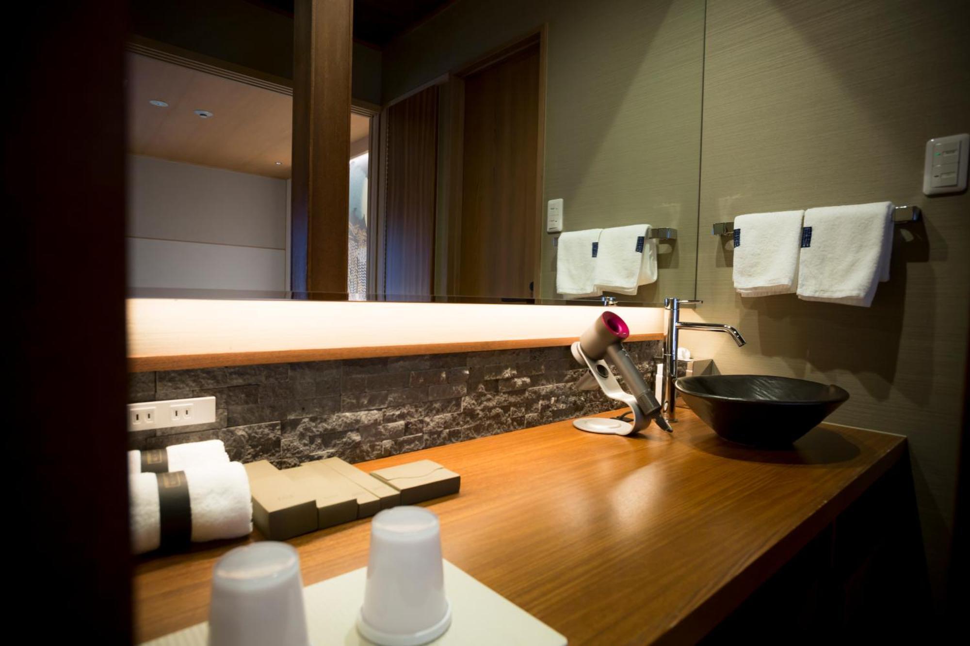 Kinosaki Onsen Tokitotoki Hotel Toyooka  Bilik gambar